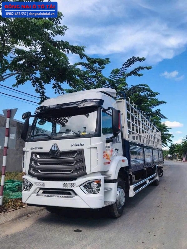 Xe tải NX240 thùng mui